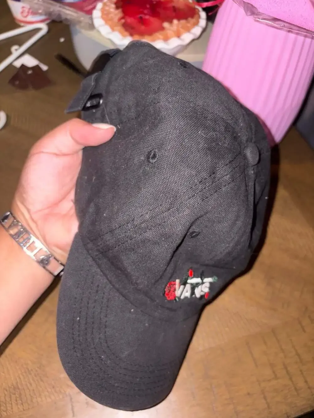 Vans Black Rose Embroidered Floral Off The Wall Strapback Baseball Cap